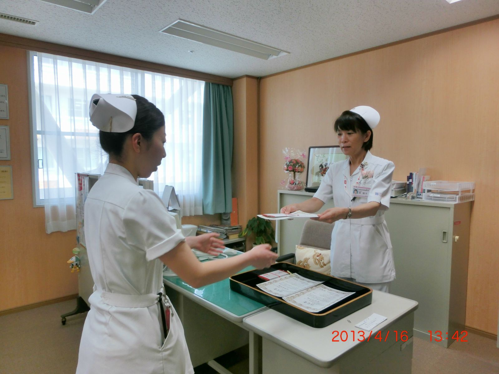 はじめての院内認定看護師が誕生 福井赤十字病院 はじめての院内認定看護師が誕生 福井赤十字病院